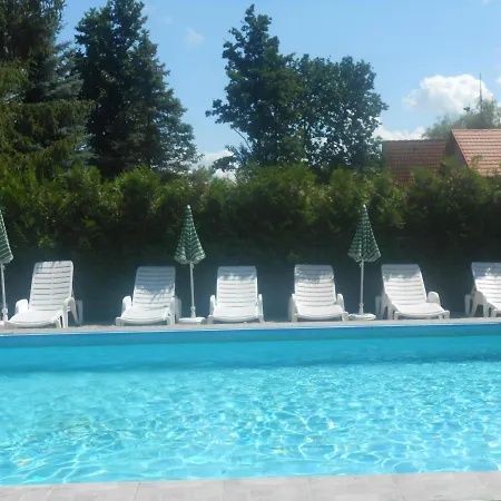 Ferienwohnung Mit Pool Fur Maximal 6 Personen Direkt Am See, A1 Διαμέρισμα